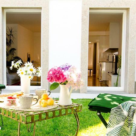 Next To Cathedral With Garden Apartamento Santiago de Compostela Exterior foto