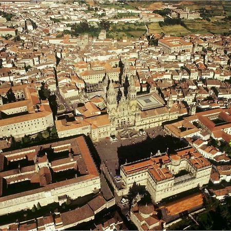 Next To Cathedral With Garden Apartamento Santiago de Compostela Exterior foto